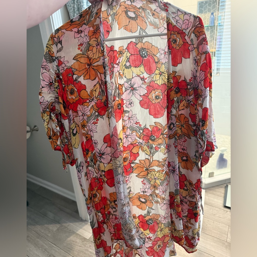 Maurices Floral Print Kimono 1X NEW